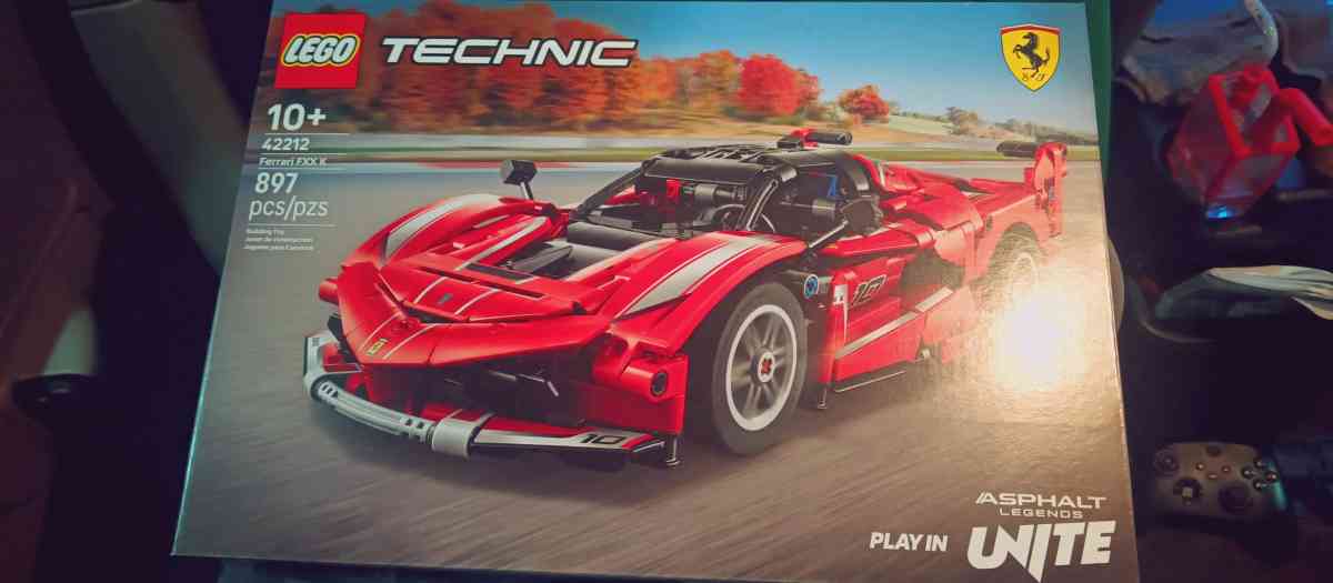 Lego Technic Ferrari FXX K Set - Everett, Washington