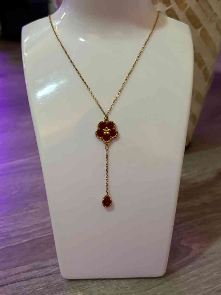 cadena lamiando en proper stainless steel - West New York, New Jersey