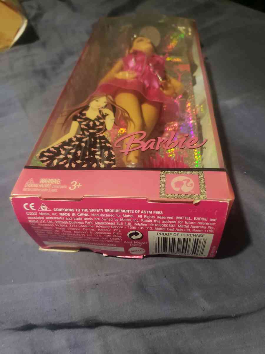 Fashion Fever 2007 Barbie - Shelby, North Carolina - FleaMarketBay