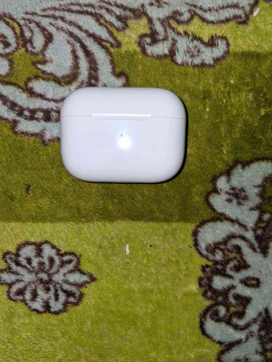 airpods pro 2nd generation - Altamonte Springs, Florida - FleaMarketBay
