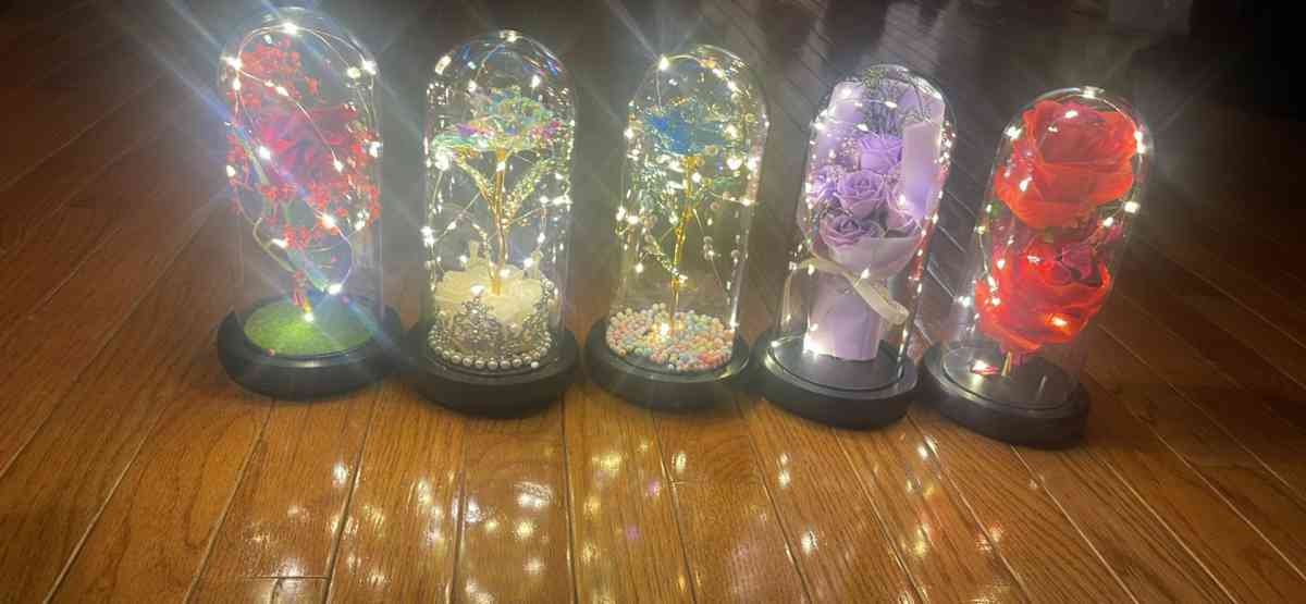 Flowers Roses Gifts for Mom - Camden, New Jersey - FleaMarketBay