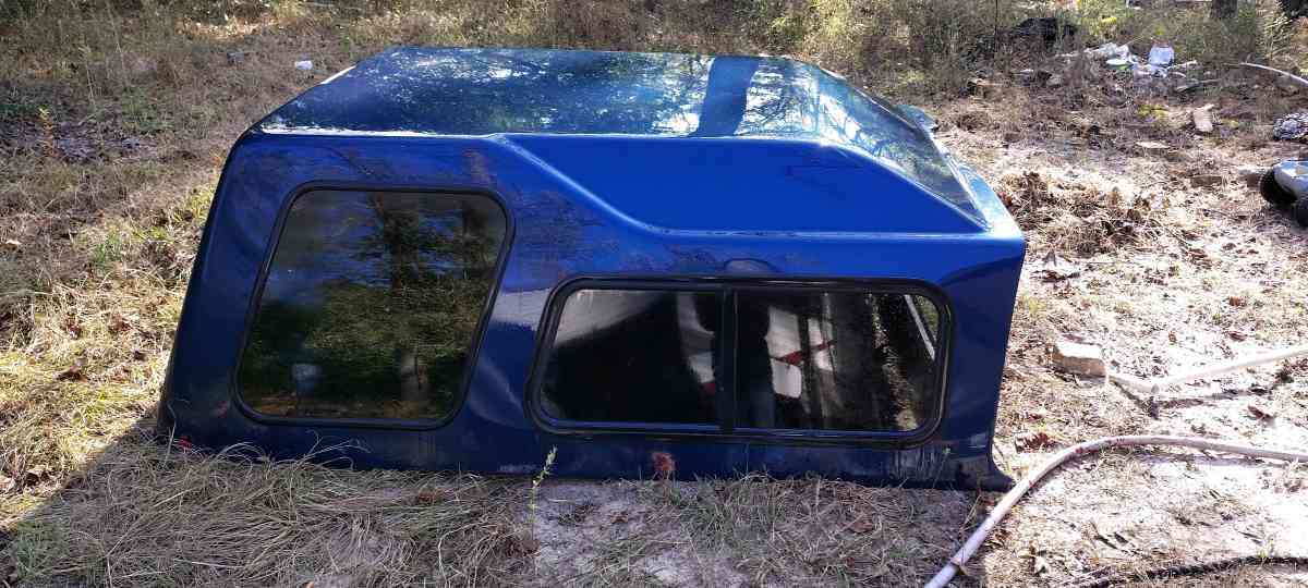 Fiberglass Truck bed cap Camper Shell - New Caney, Texas - FleaMarketBay