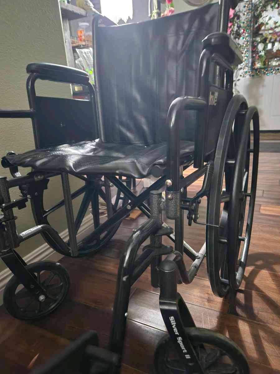 Wheel Chair - Palmdale, California