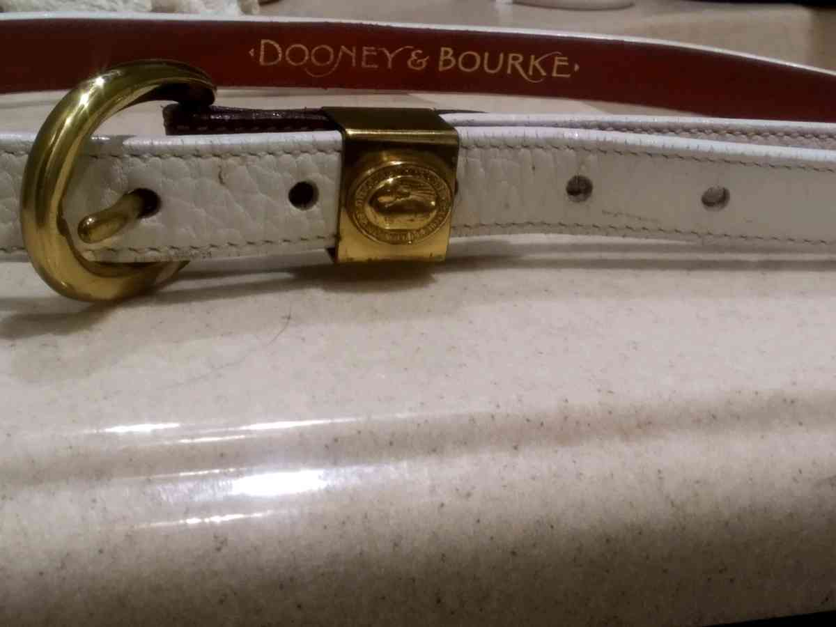 vintage Dooney and Bourke belt - Allen, Kansas - FleaMarketBay