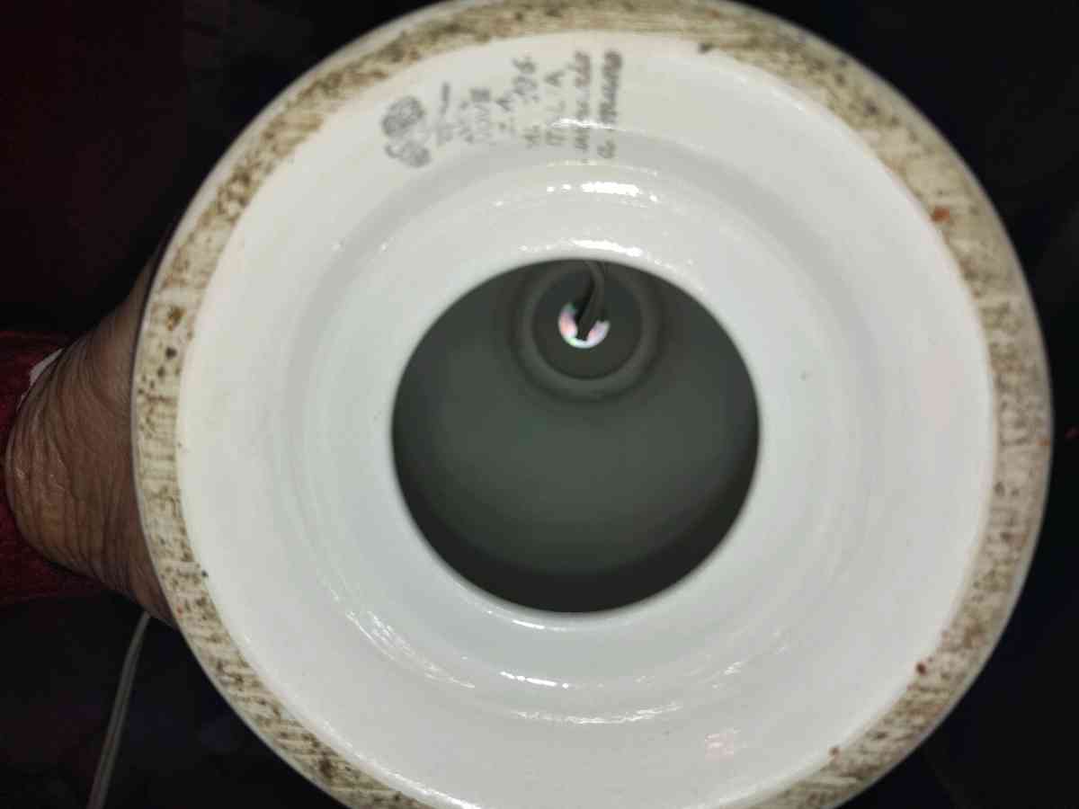 Italian hand painted table lamp - Oceanside, California - FleaMarketBay