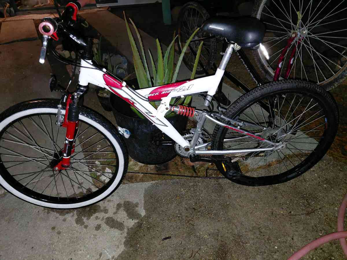 ROCK RIDGE SHIMANO BIKE - Gretna, Louisiana - FleaMarketBay