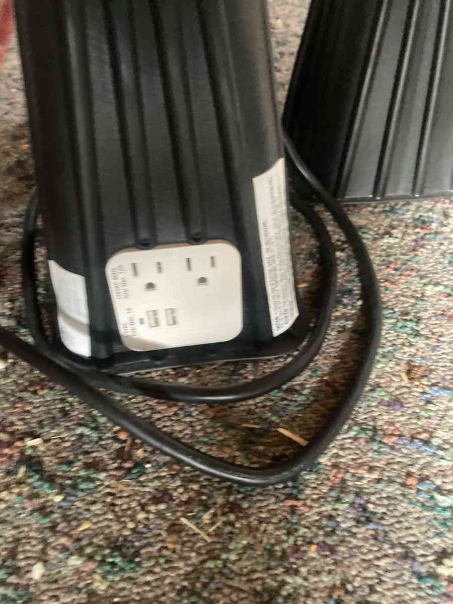 Bed Risers Powered with USB Charging Ports - Essington, Pennsylvania - FleaMarketBay