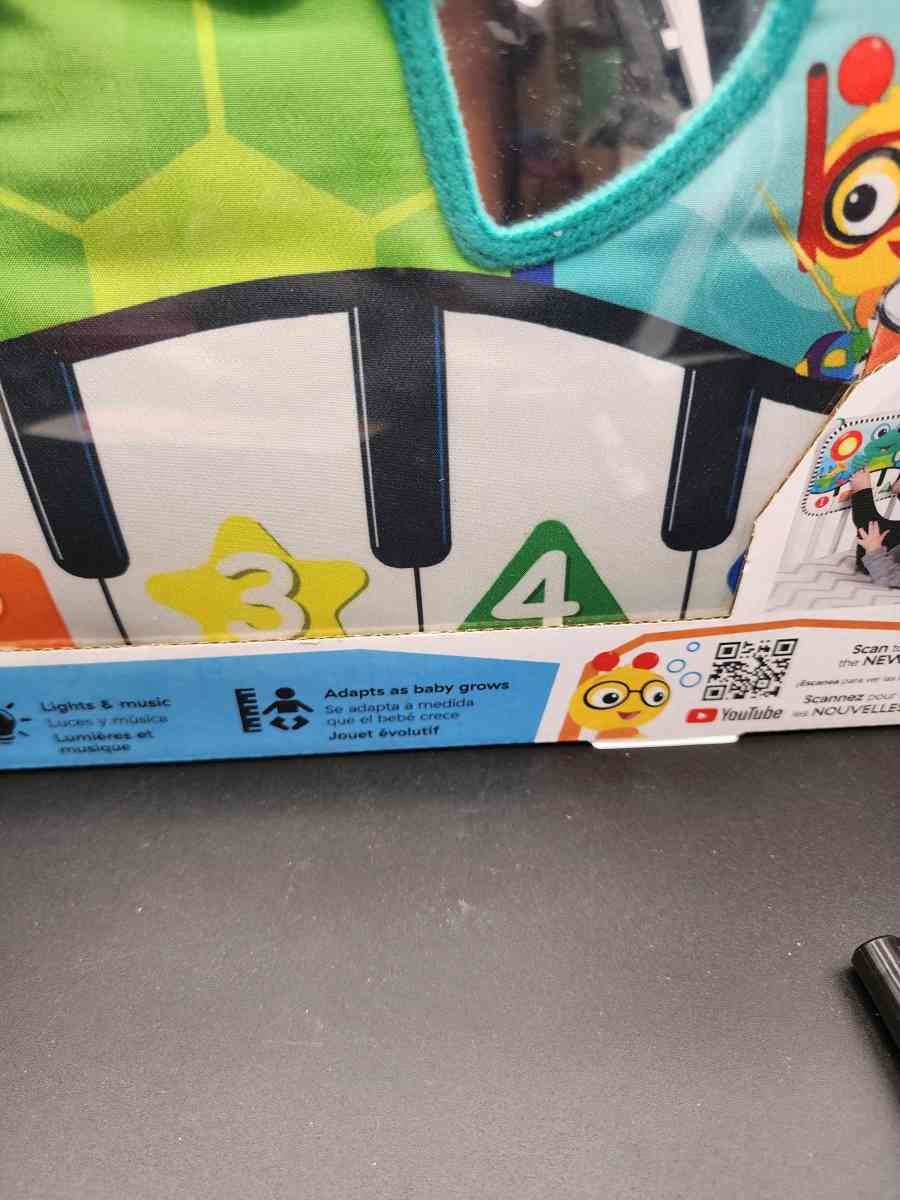 Baby kick and explore toy with sounds - Crowley, Louisiana - FleaMarketBay