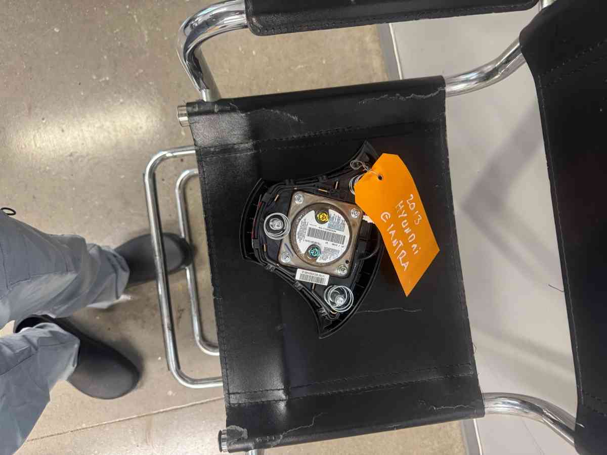 k and k auto parts martinsville Rd Bellevill mI - Belleville, Michigan - FleaMarketBay