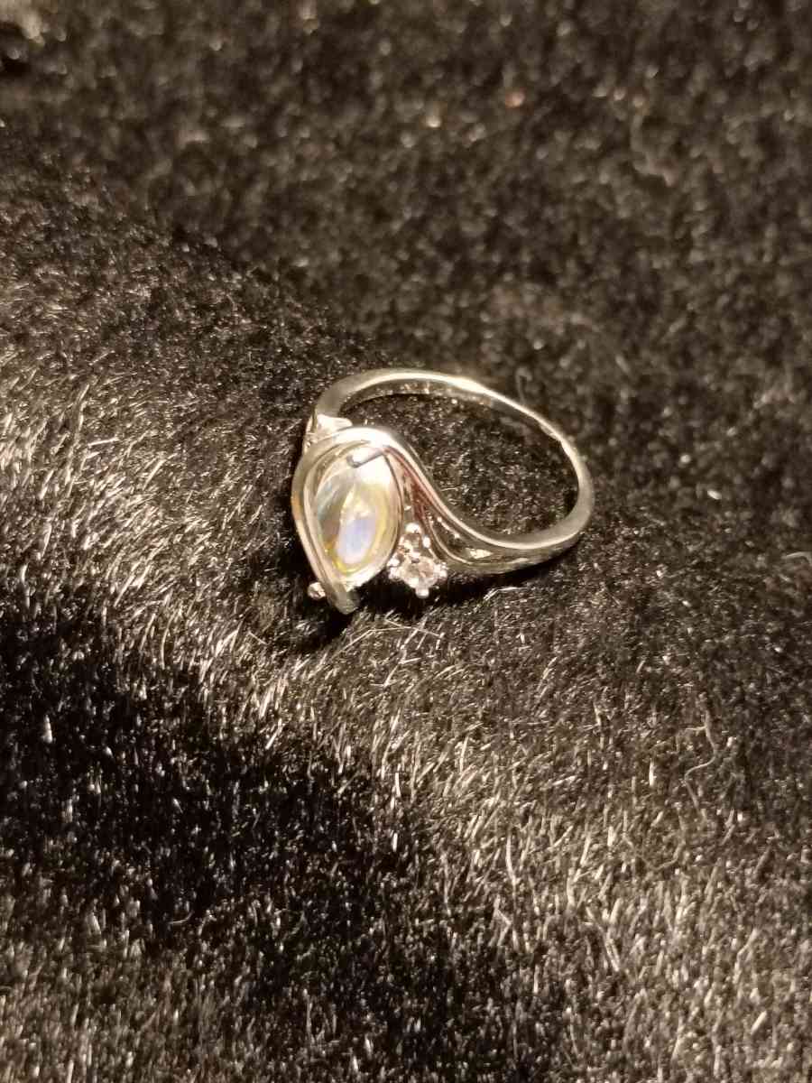 925 sterling opal ring - Cleveland, Tennessee - FleaMarketBay
