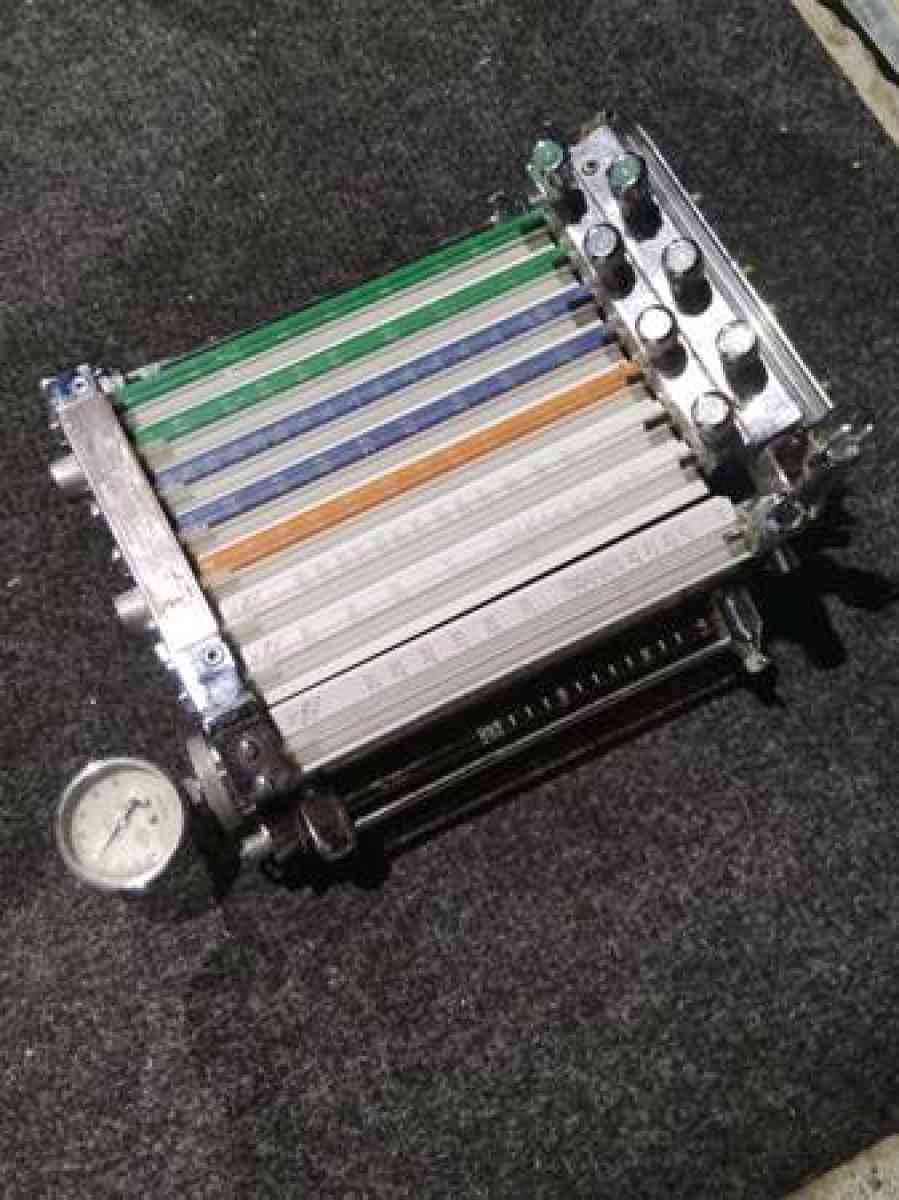 Vintage Working 1940s Anesthesia Flow Meter - El Cajon, California - FleaMarketBay