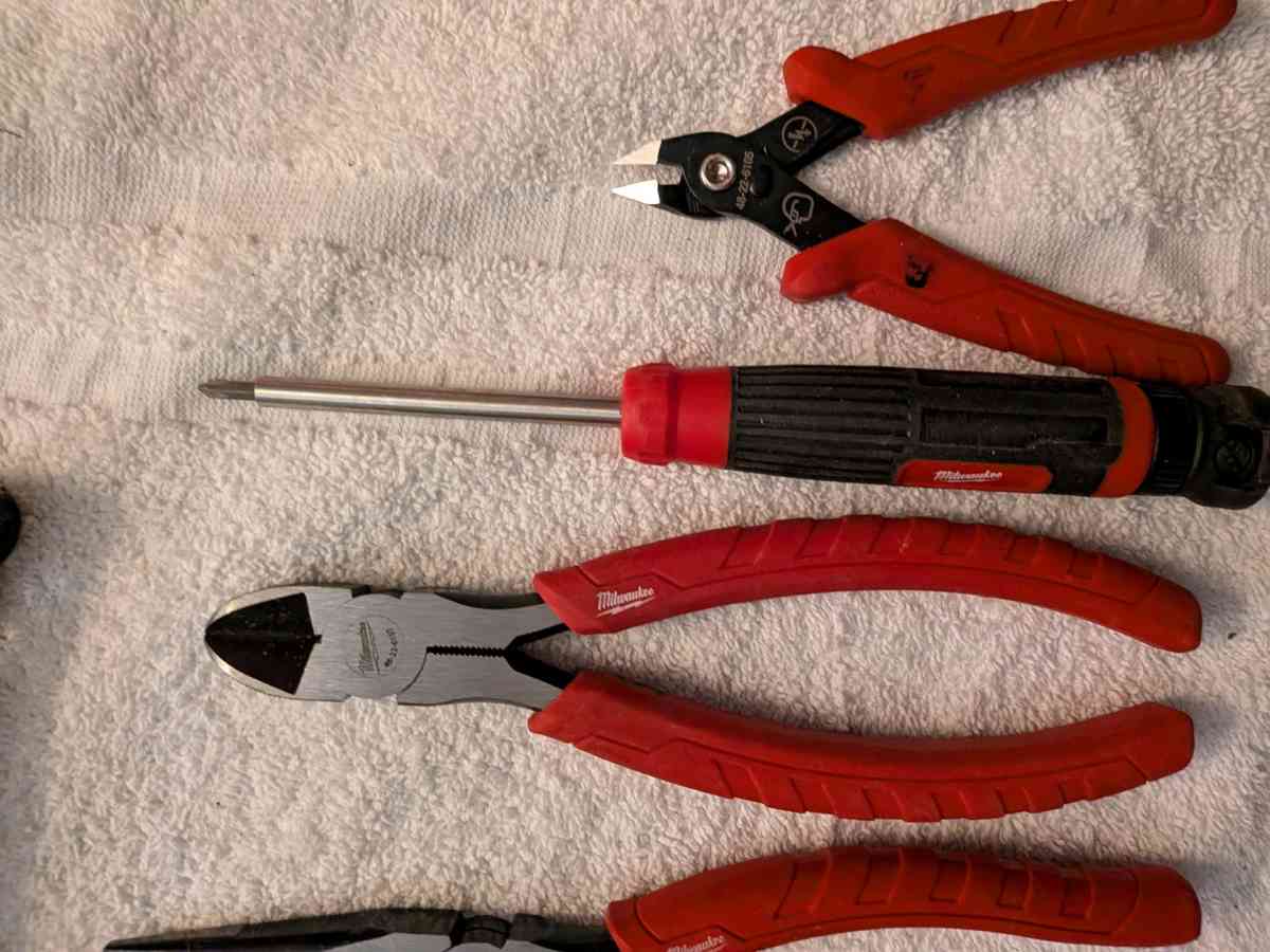 Milwaukee tools - Cincinnati, Ohio - FleaMarketBay