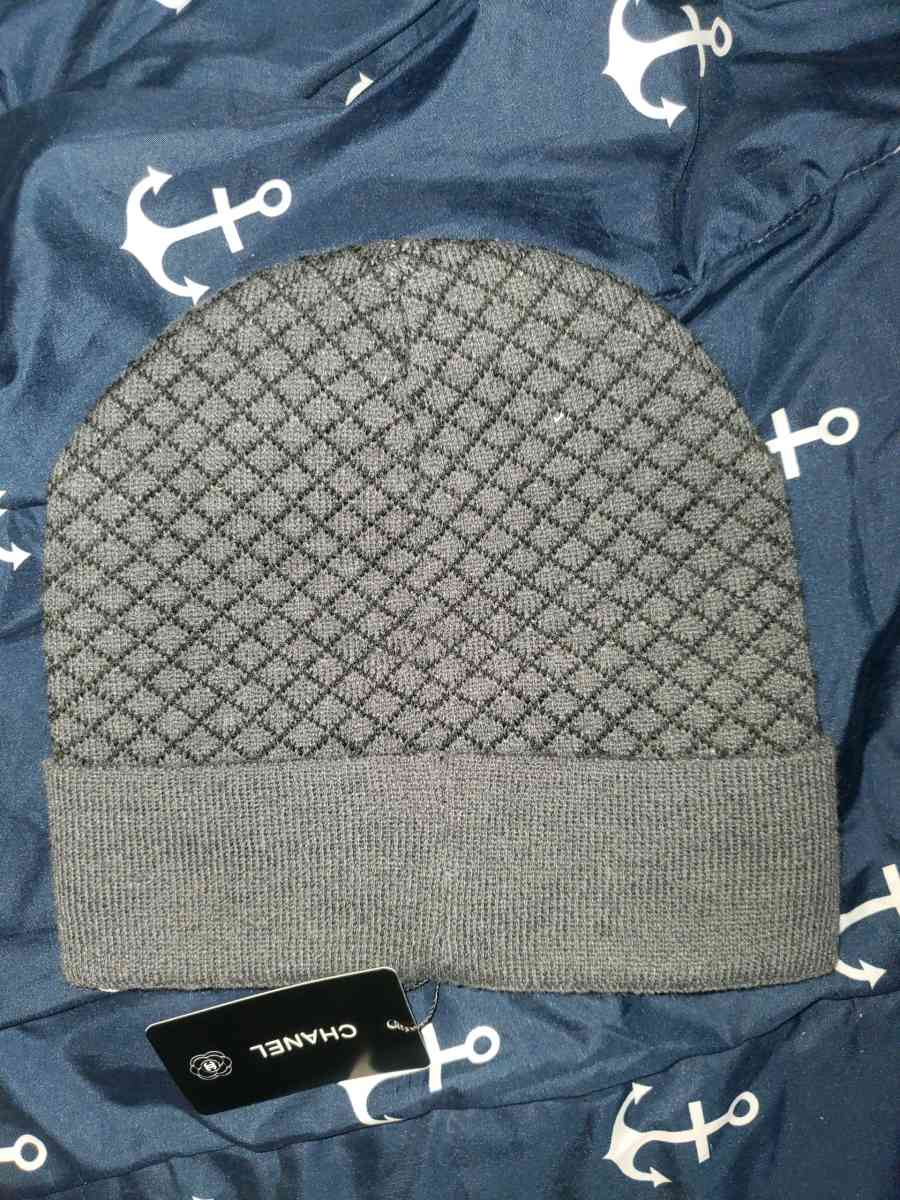 Chanel logo print knit hat - Chester, Virginia - FleaMarketBay
