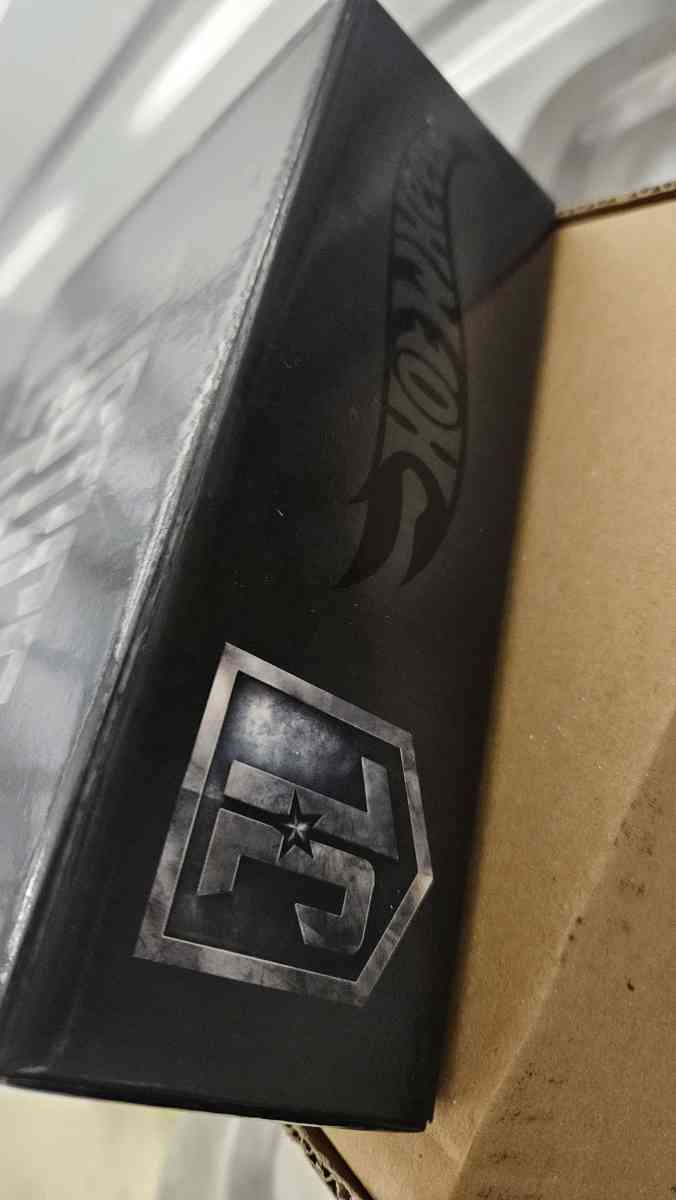 2017 SDCC Hot Wheels Batman Justice League Batmobile2017 SDC - Chula Vista, California - FleaMarketBay