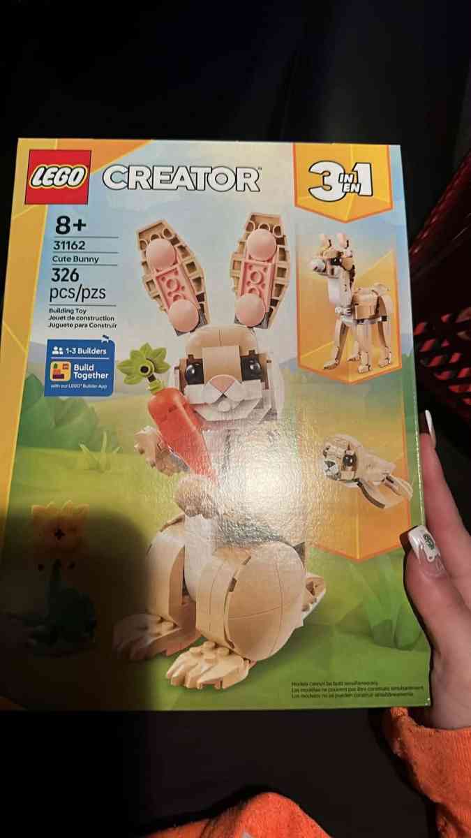 Legos - San Antonio, Texas - FleaMarketBay