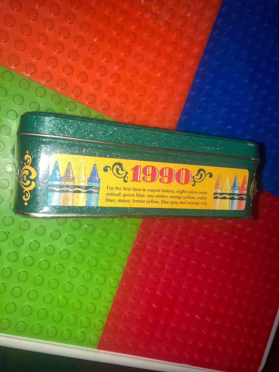 Crayola Collectors Colors Limited Edition - Essington, Pennsylvania - FleaMarketBay