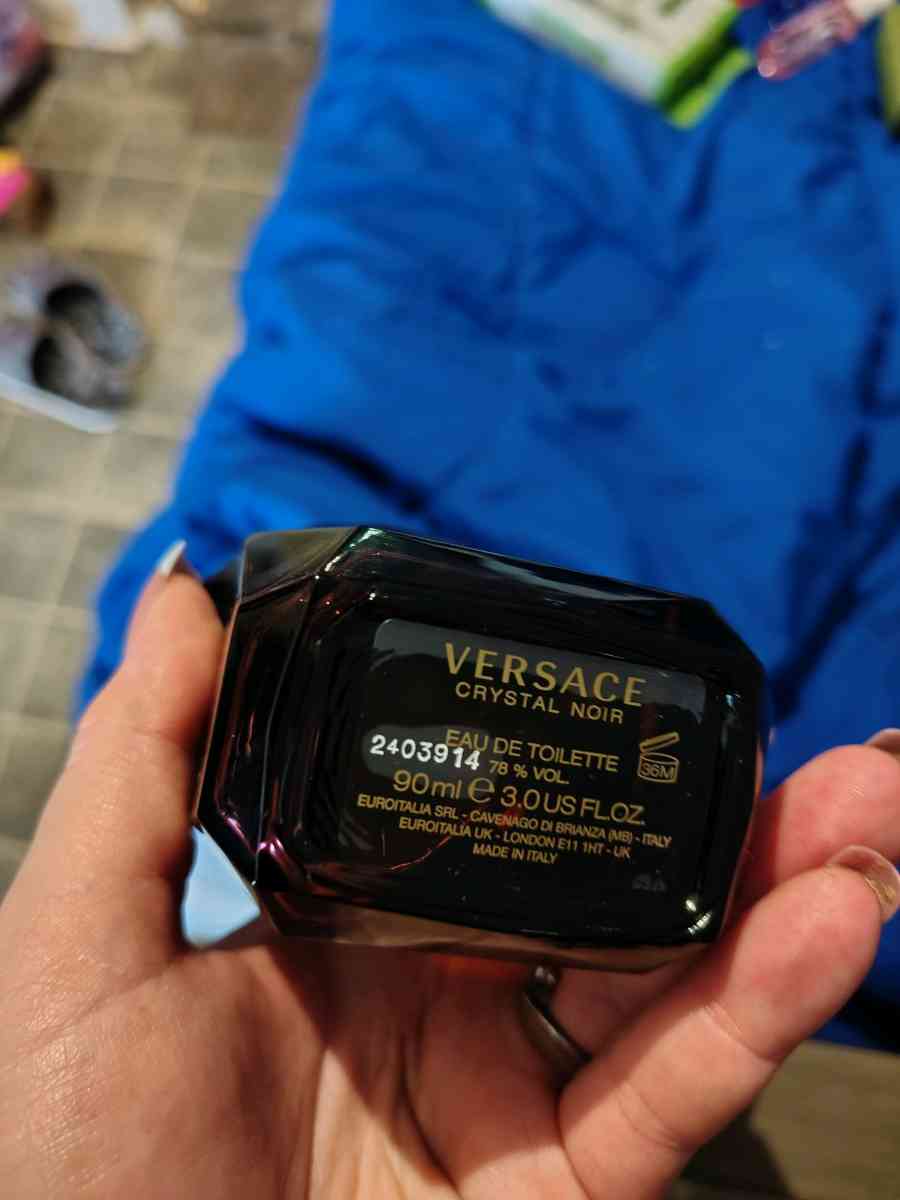 Versace Crystal Noir Perfume - Lake City, South Carolina