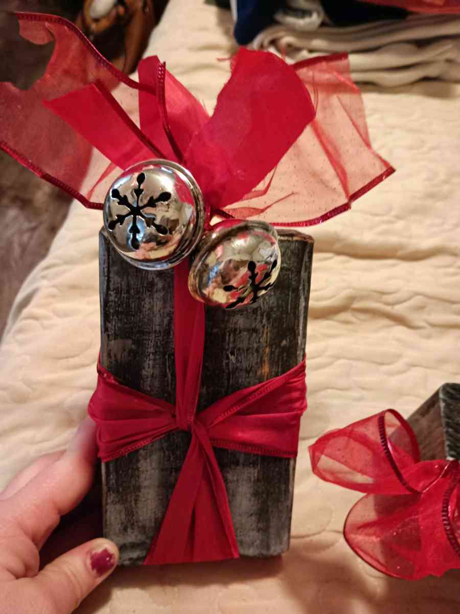 small wooden blocks made into Christmas decorations - Waco, Texas - FleaMarketBay