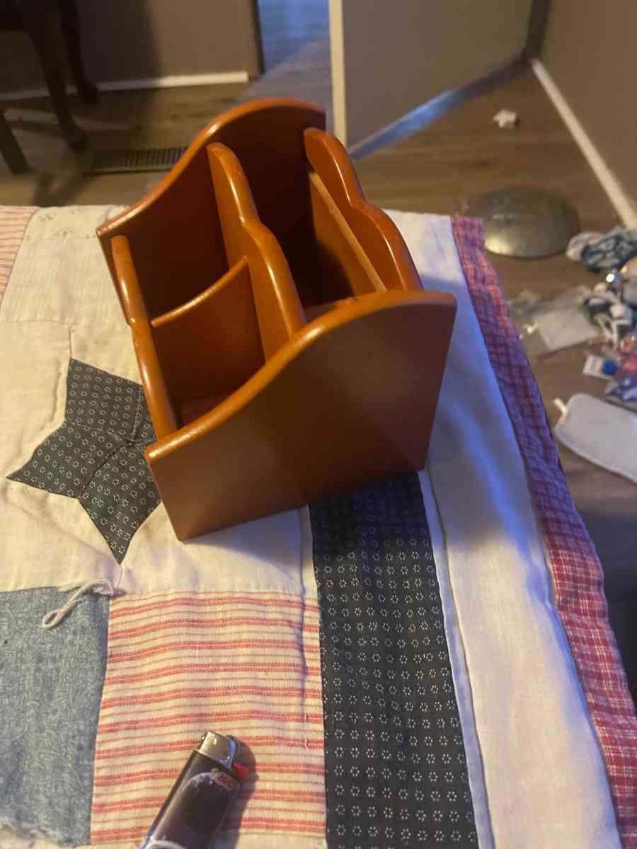 pen holder - Gatesville, Texas - FleaMarketBay