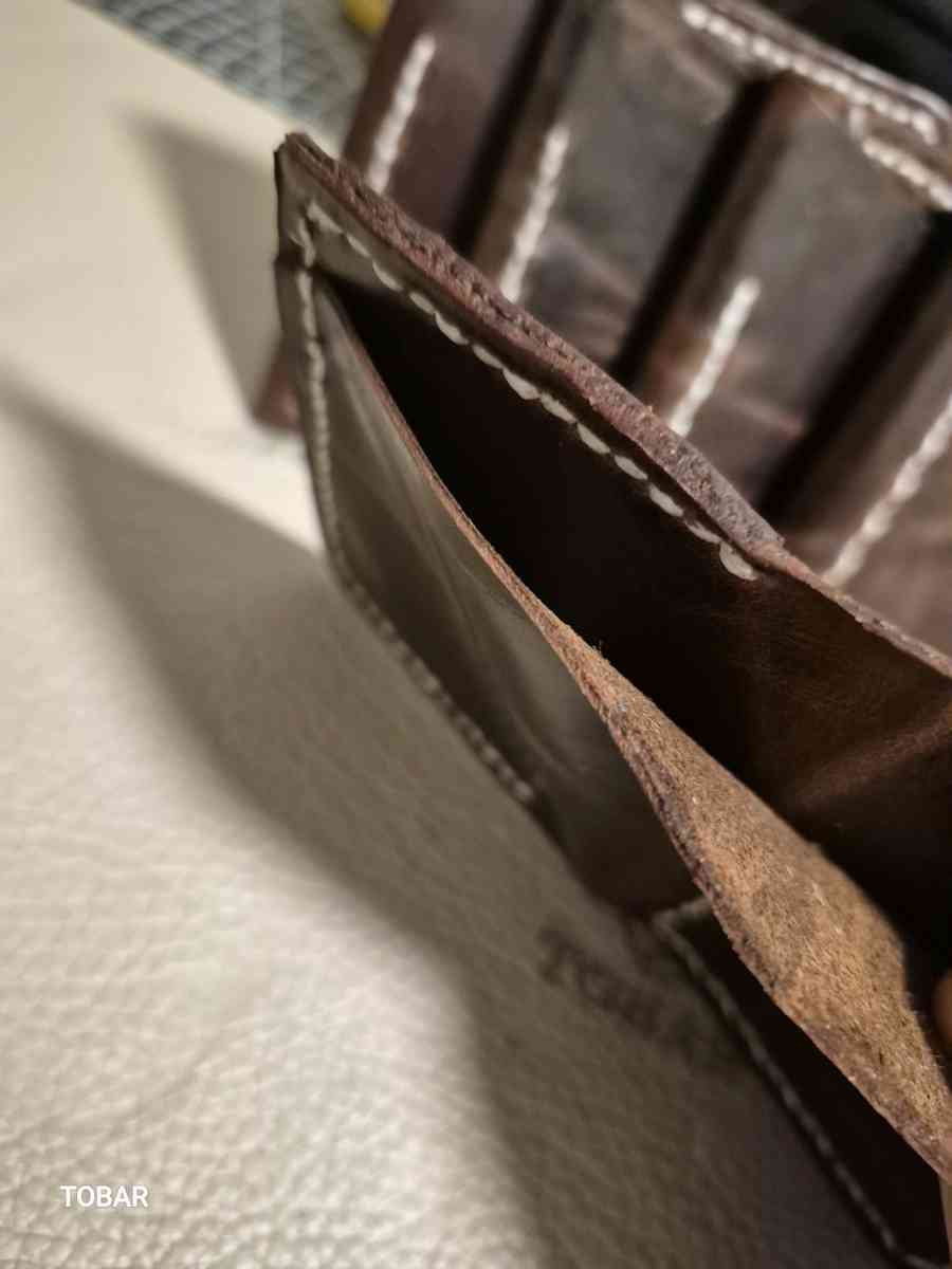 leather wallet rustic style - San Francisco, California - FleaMarketBay