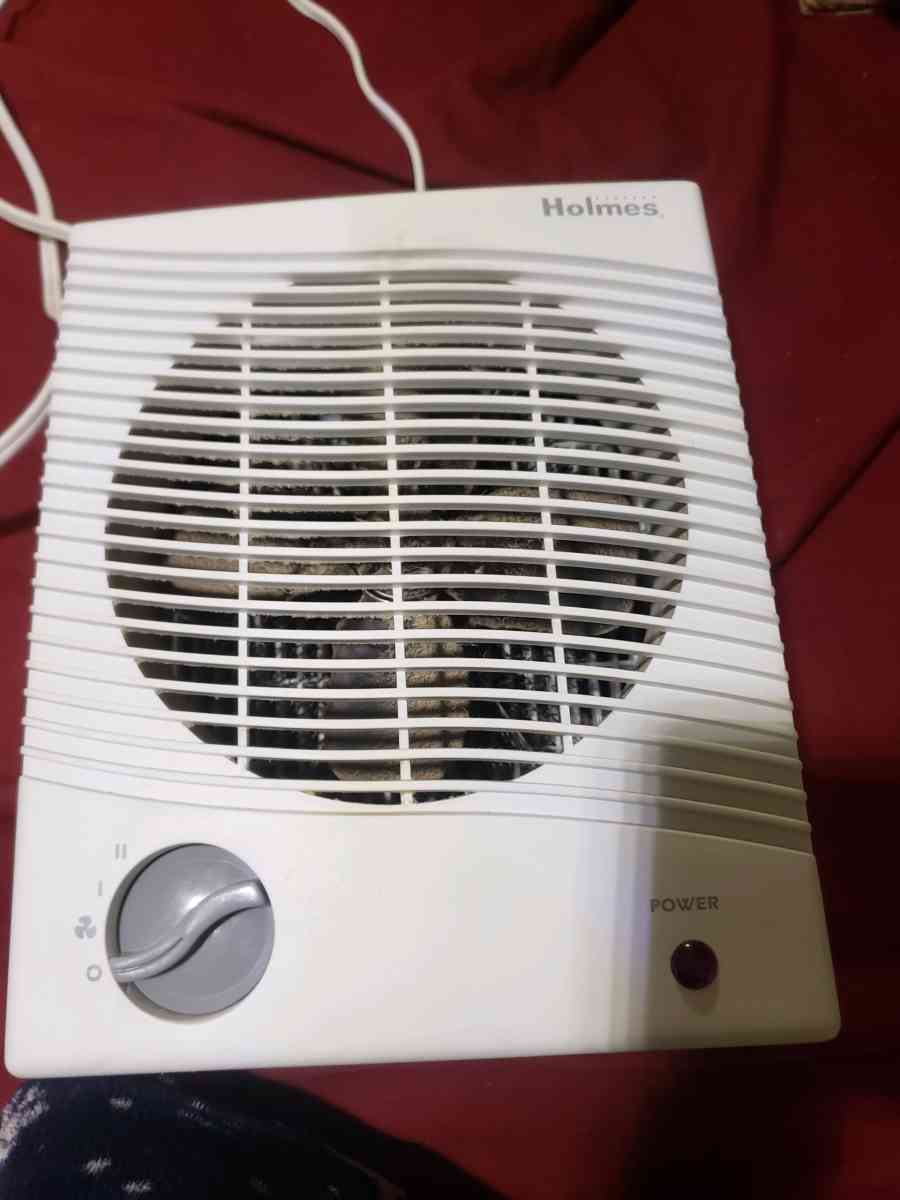 Holmes Portable Space Heater - Shelby, North Carolina - FleaMarketBay