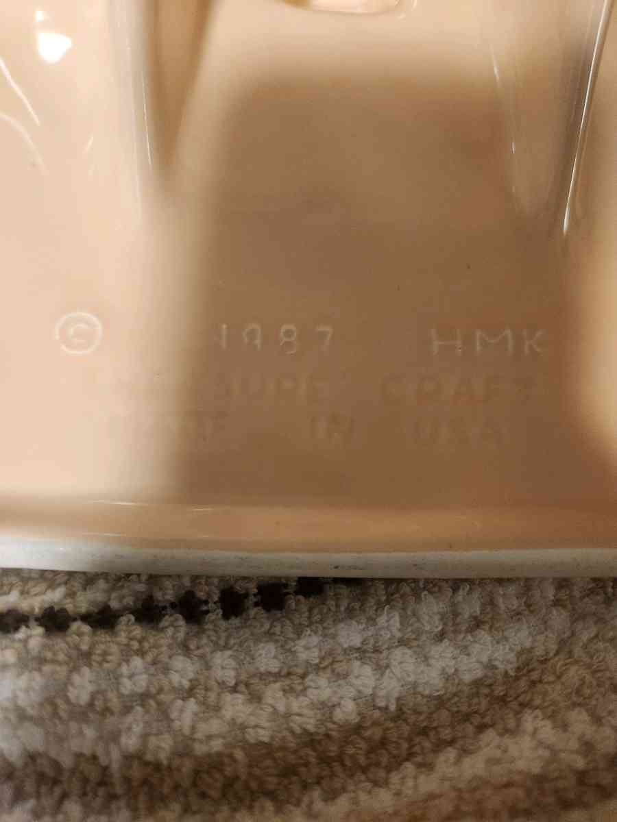 1987 Hallmark Cookie Jar - Deltona, Florida - FleaMarketBay