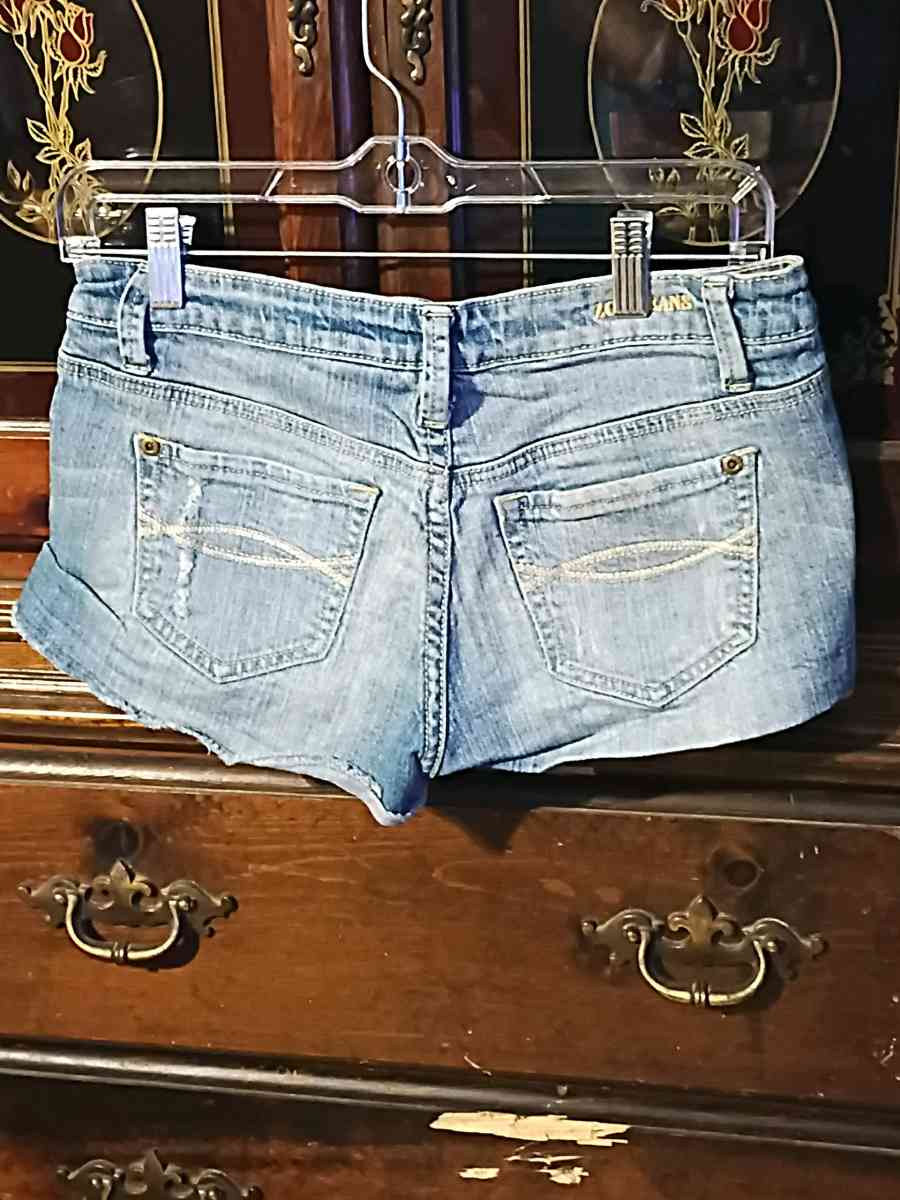 ZCO jean shorts - Brixey, Missouri - FleaMarketBay