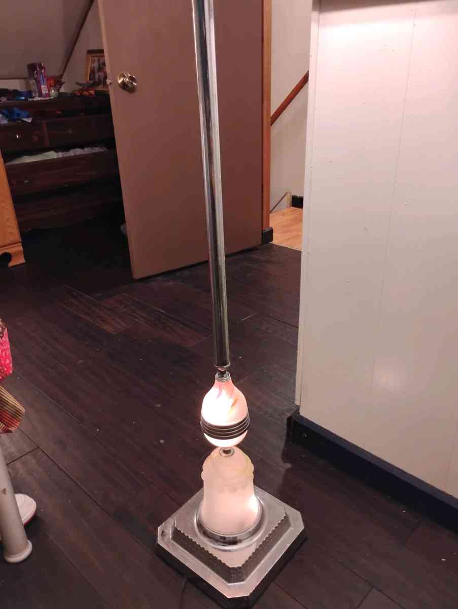 Art Deco chrome plated metal marble floor lamp 1930s - Helena, Oklahoma