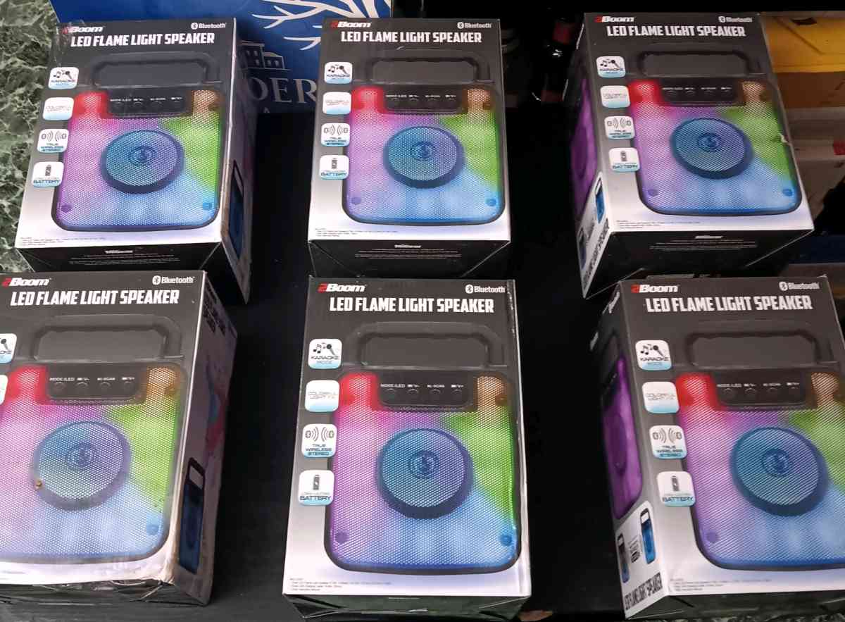 2BOOM LED FLAME BLUETOOTH SPEAKERS - Adams, New York - FleaMarketBay