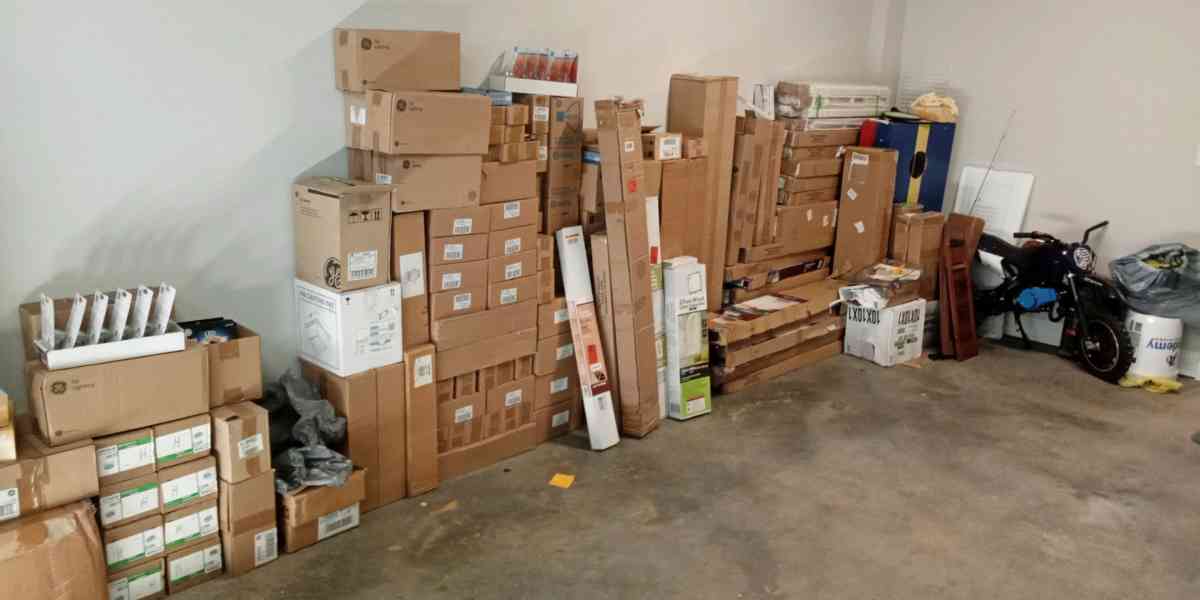 LED lights bulbs and fixtures - Cleveland, Tennessee