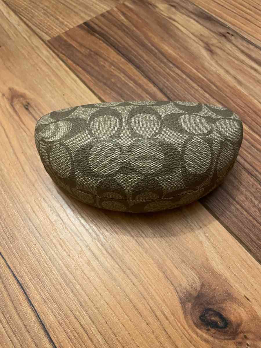 coach eyeglasses case - Millersville, Maryland