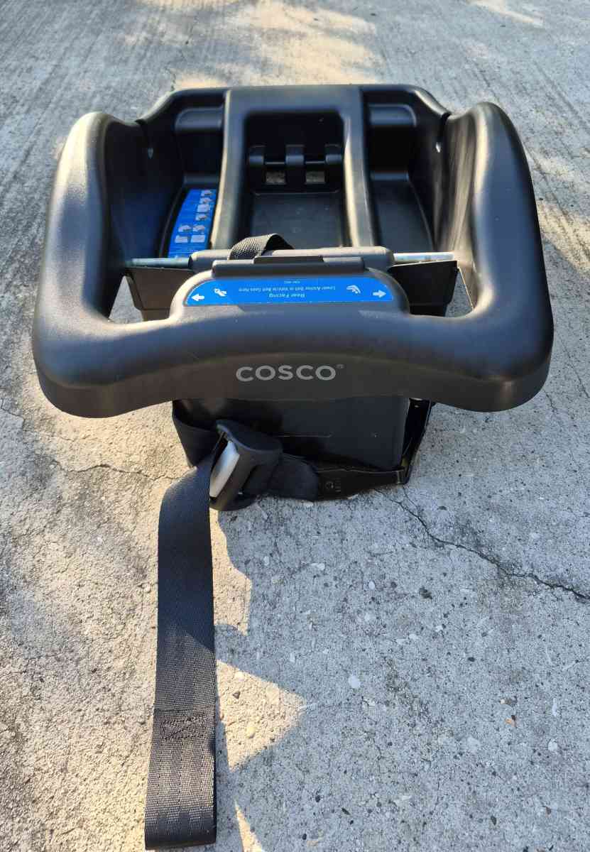 Cosco Light n Comfy DX LX Car Seat Blue - Houston, Texas - FleaMarketBay