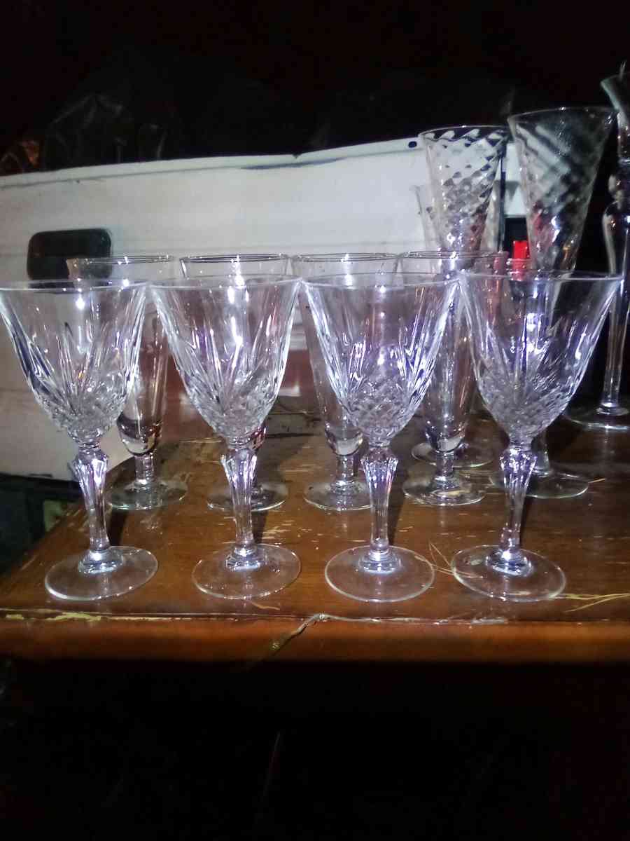 Set of 4 crystal glasses - Charlotte, North Carolina