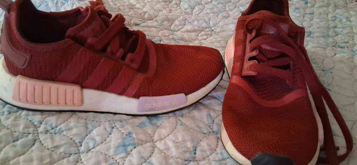 Adidas sneakers - Hudson, Florida - FleaMarketBay