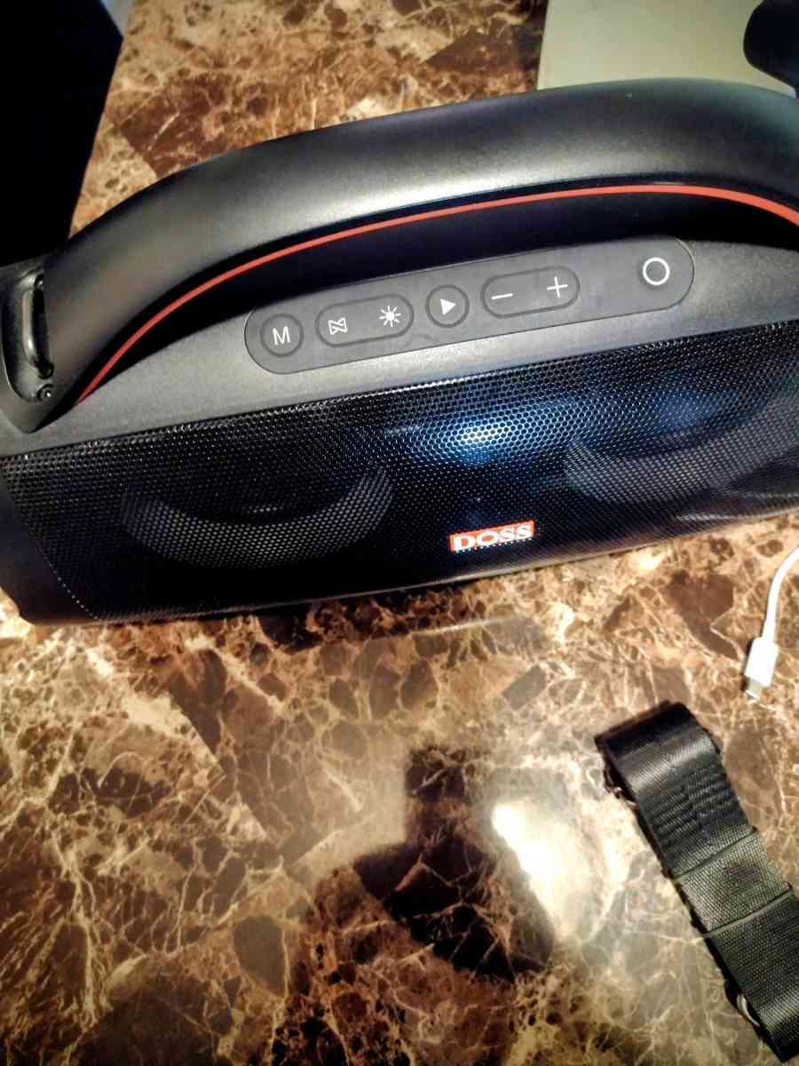 wireless portable extreme boom pro speaker New waterproof - Richton Park, Illinois - FleaMarketBay