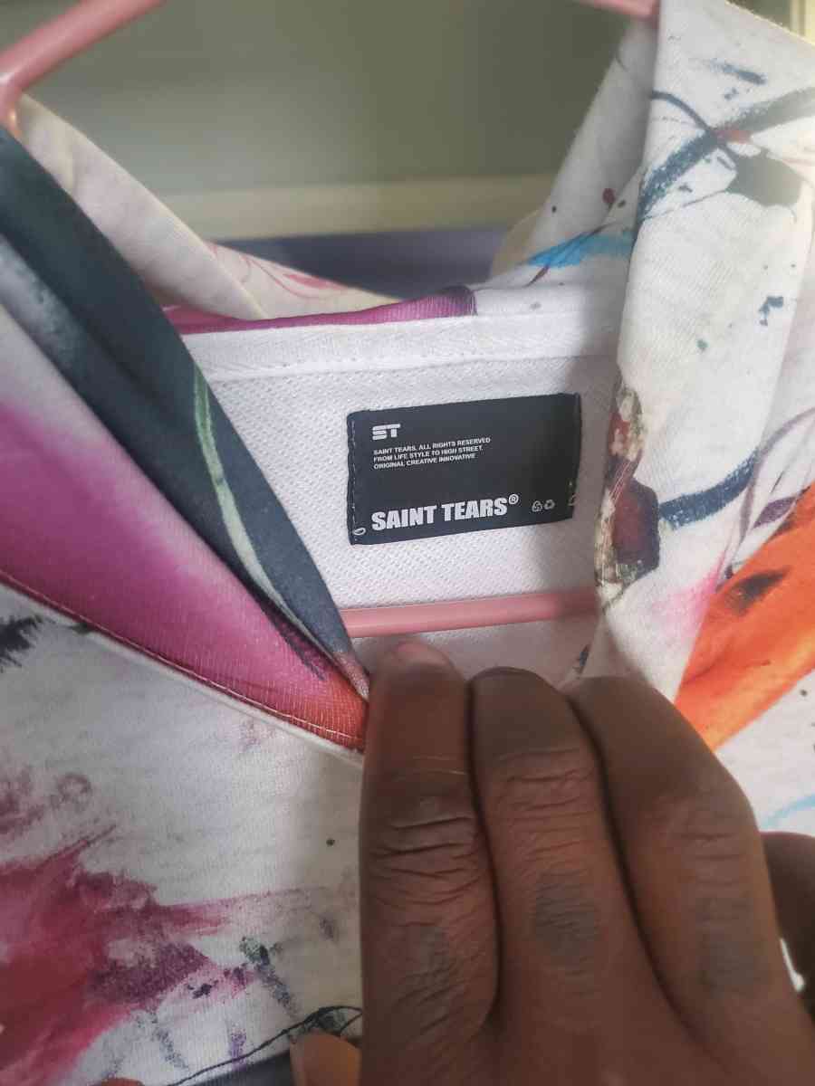 saint tears graphic hoodie - Chester Gap, Virginia - FleaMarketBay