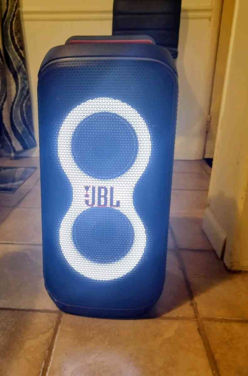 JBL PARTY BOX NEW