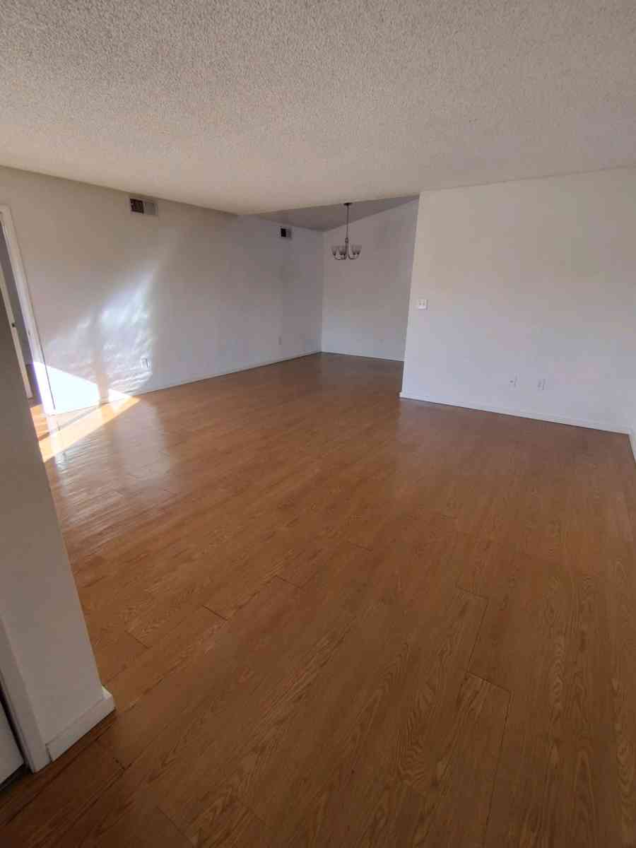 cleaning aervice - Buena Park, California - FleaMarketBay