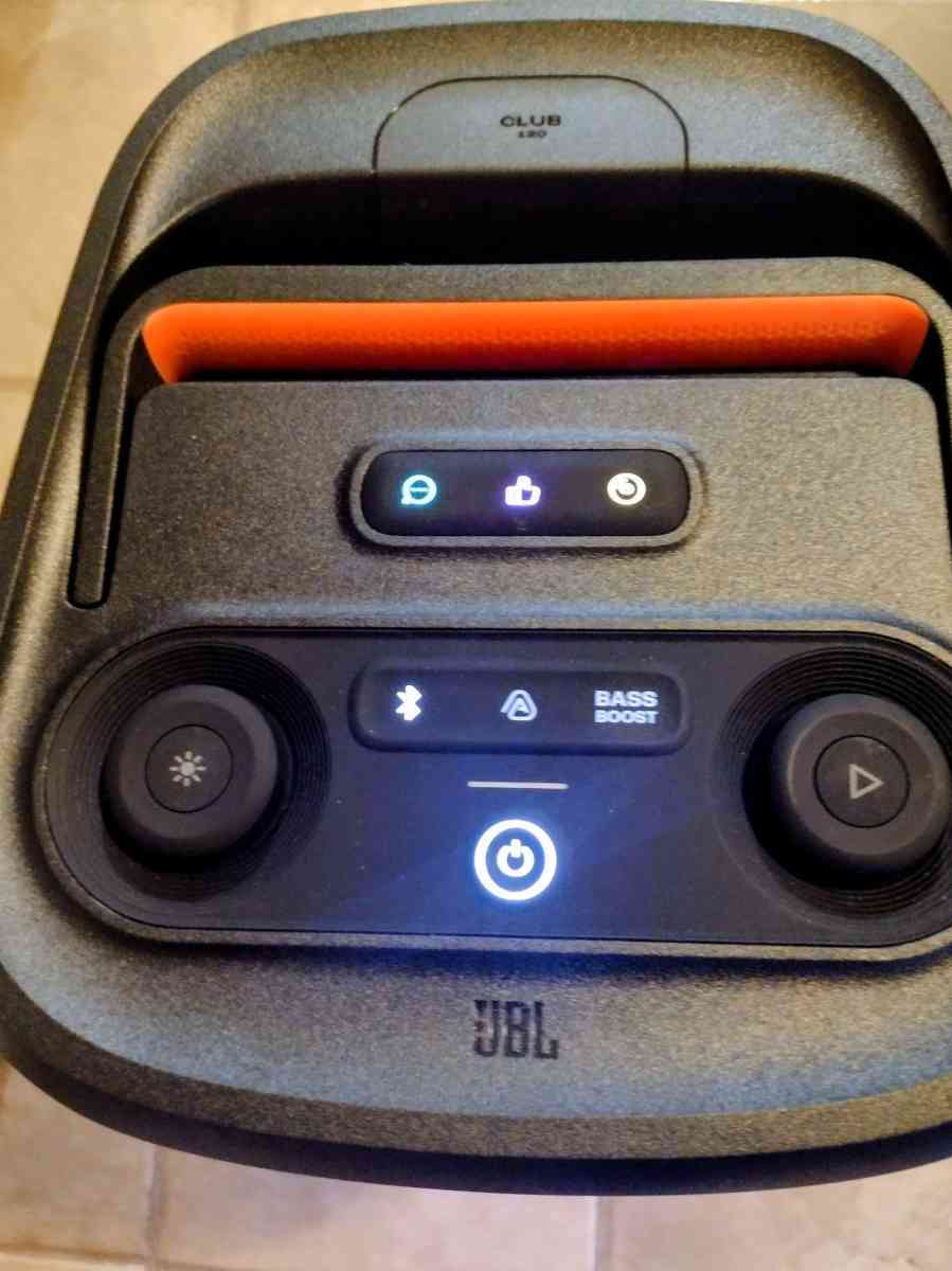 JBL PARTY BOX NEW - Richton Park, Illinois - FleaMarketBay