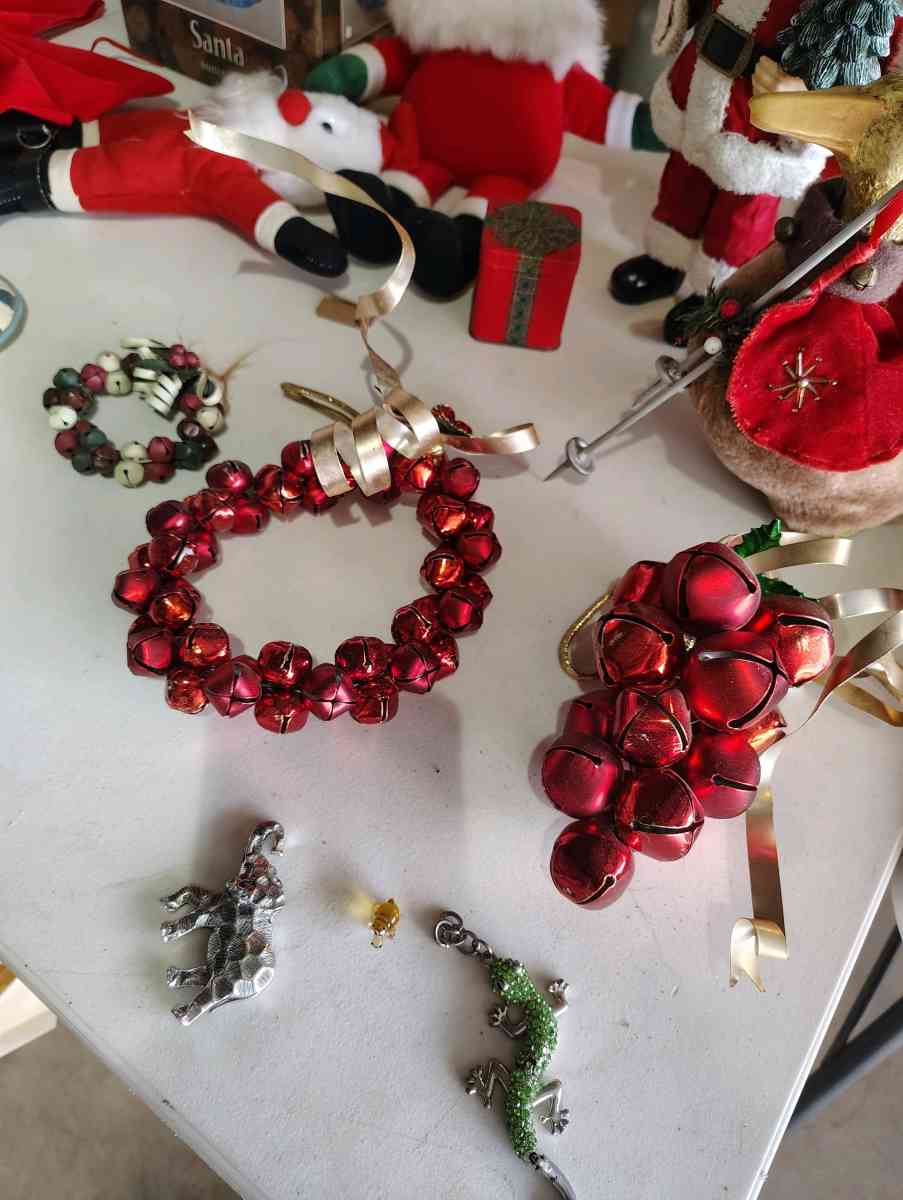 MOVING GARAGE SALE - May, Texas - FleaMarketBay