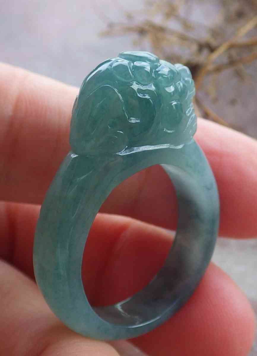 Certificate Jadeite jade  Burmese Dragon Ring size 9 - Pasadena, California - FleaMarketBay