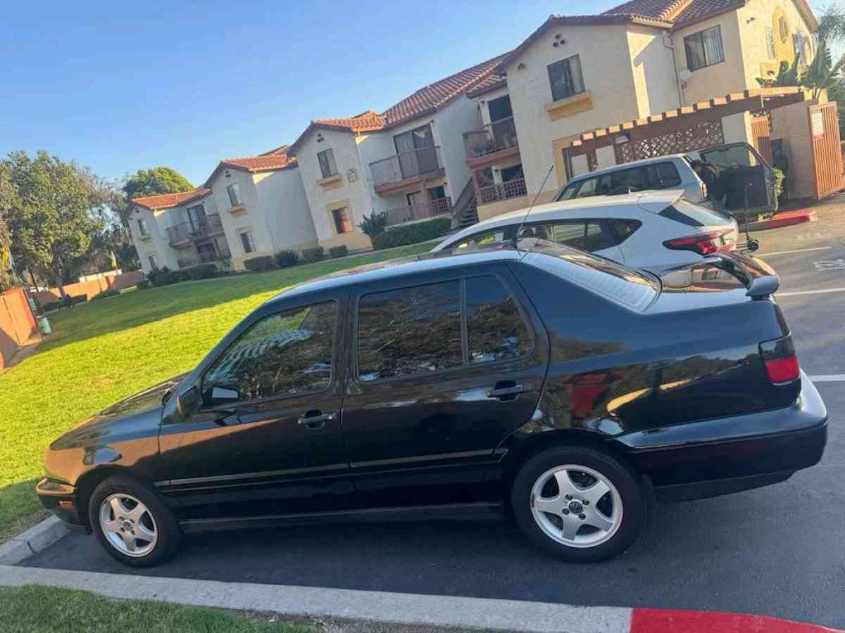 1997 Jetta - Adelanto, California - FleaMarketBay