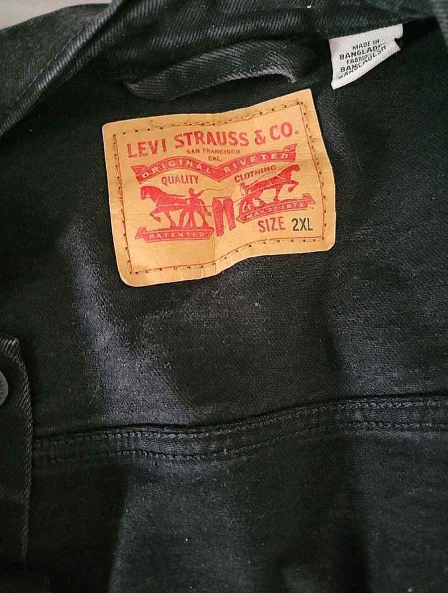 Black Denim Levis Jacket USED - Kingsport, Tennessee - FleaMarketBay
