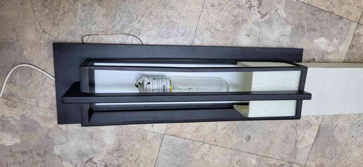 six wall lights - Houston, Texas - FleaMarketBay