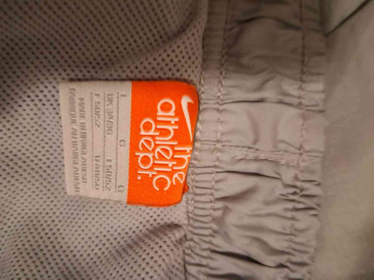 mens swim trunks - Taunton, Massachusetts - FleaMarketBay