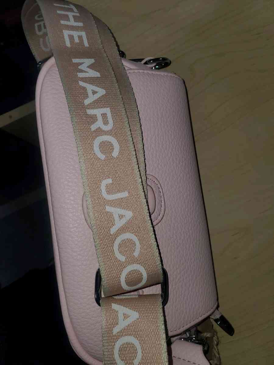 Marc Jacobs Soft Pink Crossbody Bag - Chester Gap, Virginia - FleaMarketBay