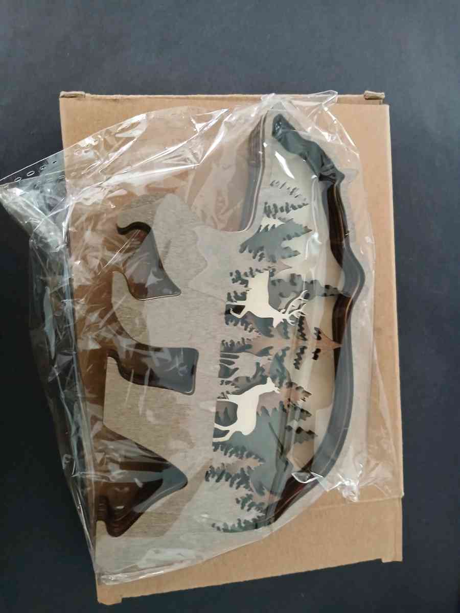 Wood Bear Carving - Banning, California - FleaMarketBay