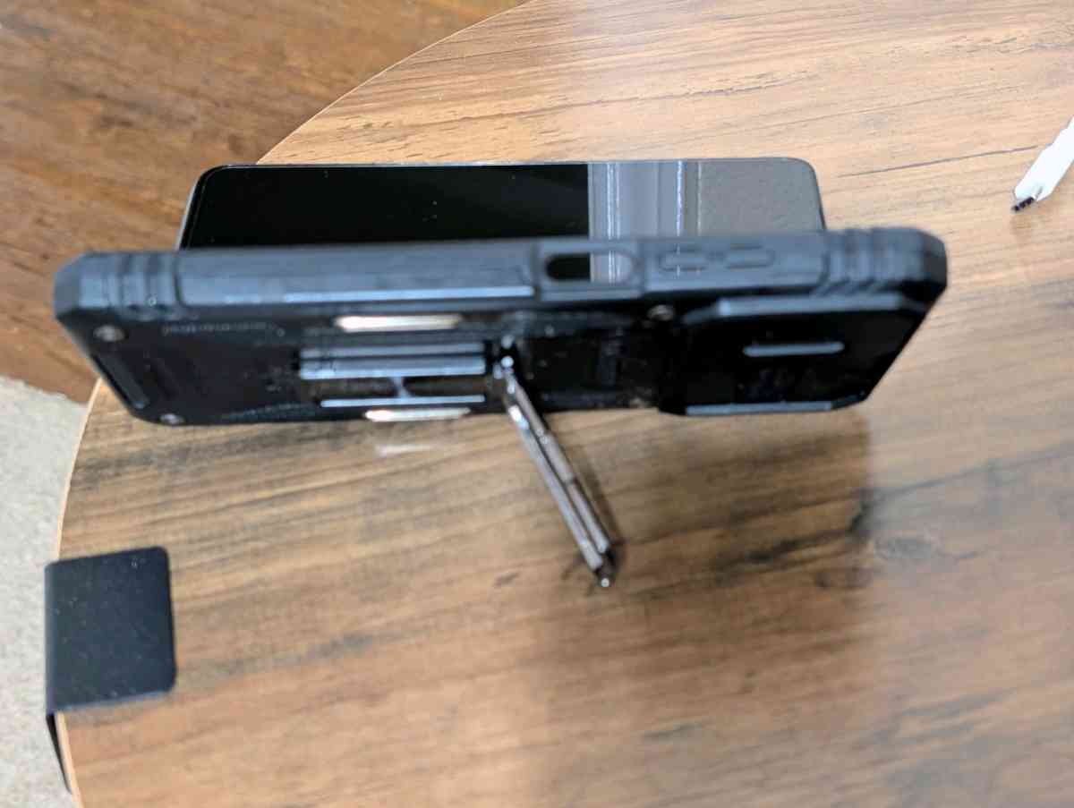 Motorola Moto G 5G 2024  Unlocked  Sage Green - Irving, Texas - FleaMarketBay