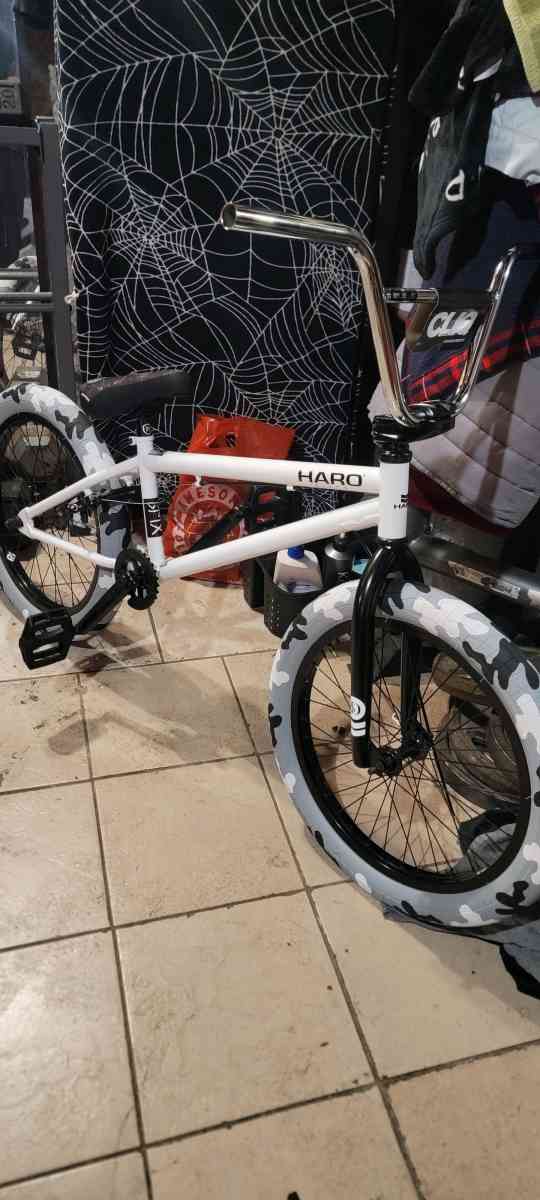 20 Haro bmx - Compton, California - FleaMarketBay