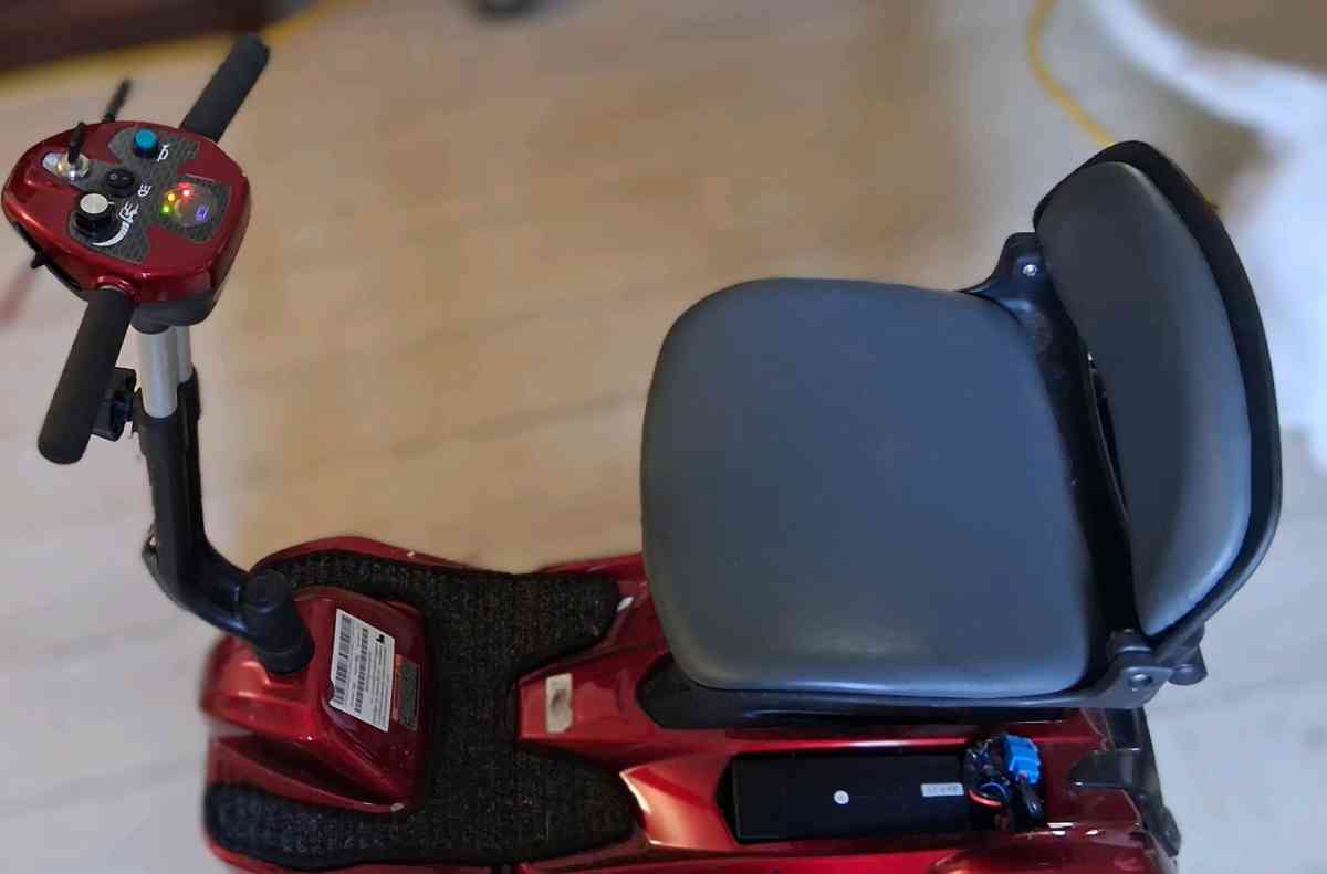 Mobility scooter - Hudson, Florida